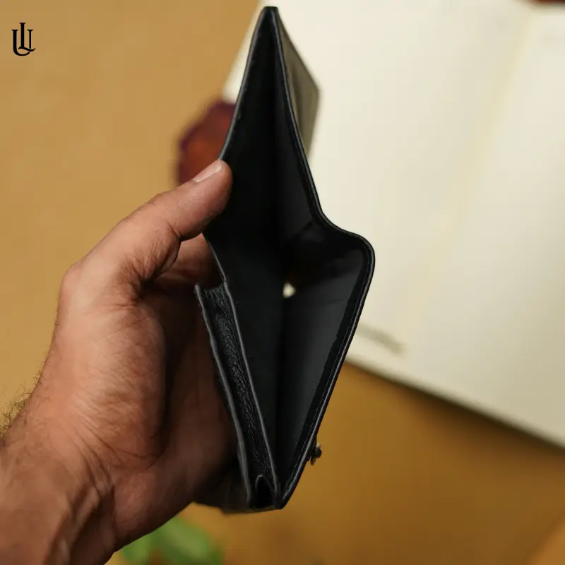 Matt Mini Wallet – Black