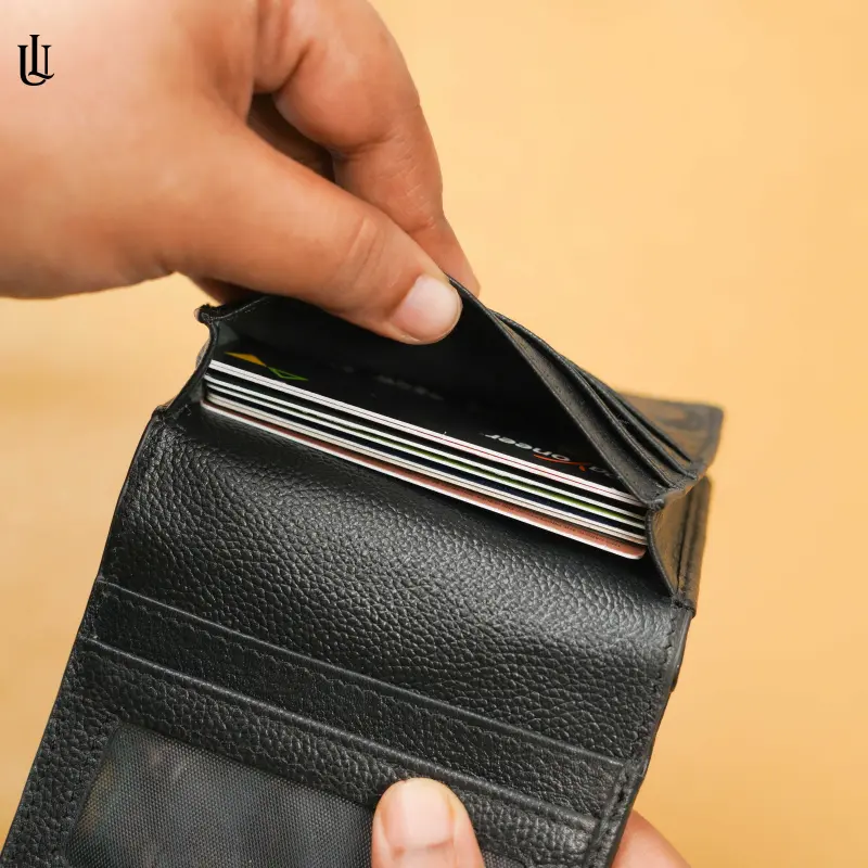 Matt Mini Wallet – Black