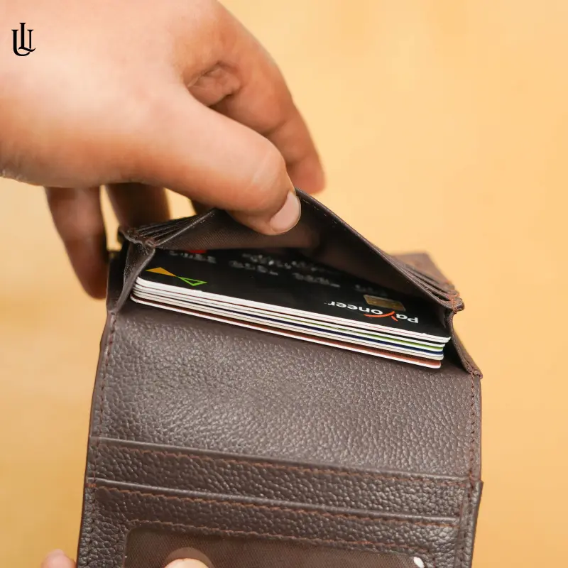 Matt Mini Wallet – Chocolate
