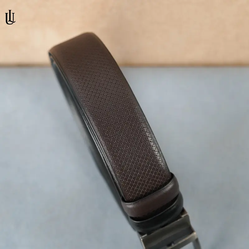 Axel Cross Dot Pattern Belt – Dual Tone Moving Brockless